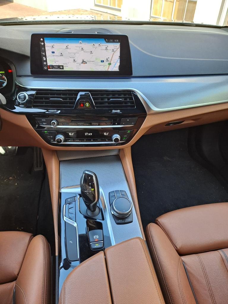 BMW Full M-pack 520 touring blauw-zwart, Auto's, BMW, Blauw, Leder, Particulier, Blauw