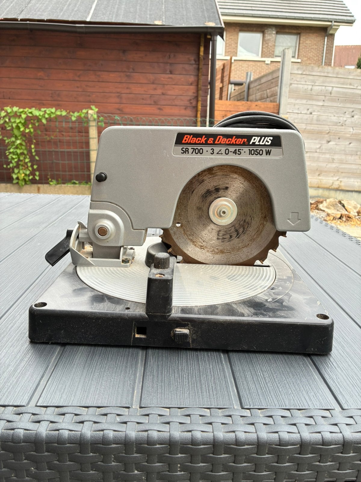 Cirkelzaag black en decker, Doe-het-zelf en Bouw, Gereedschap | Zaagmachines, Ophalen, Cirkelzaag