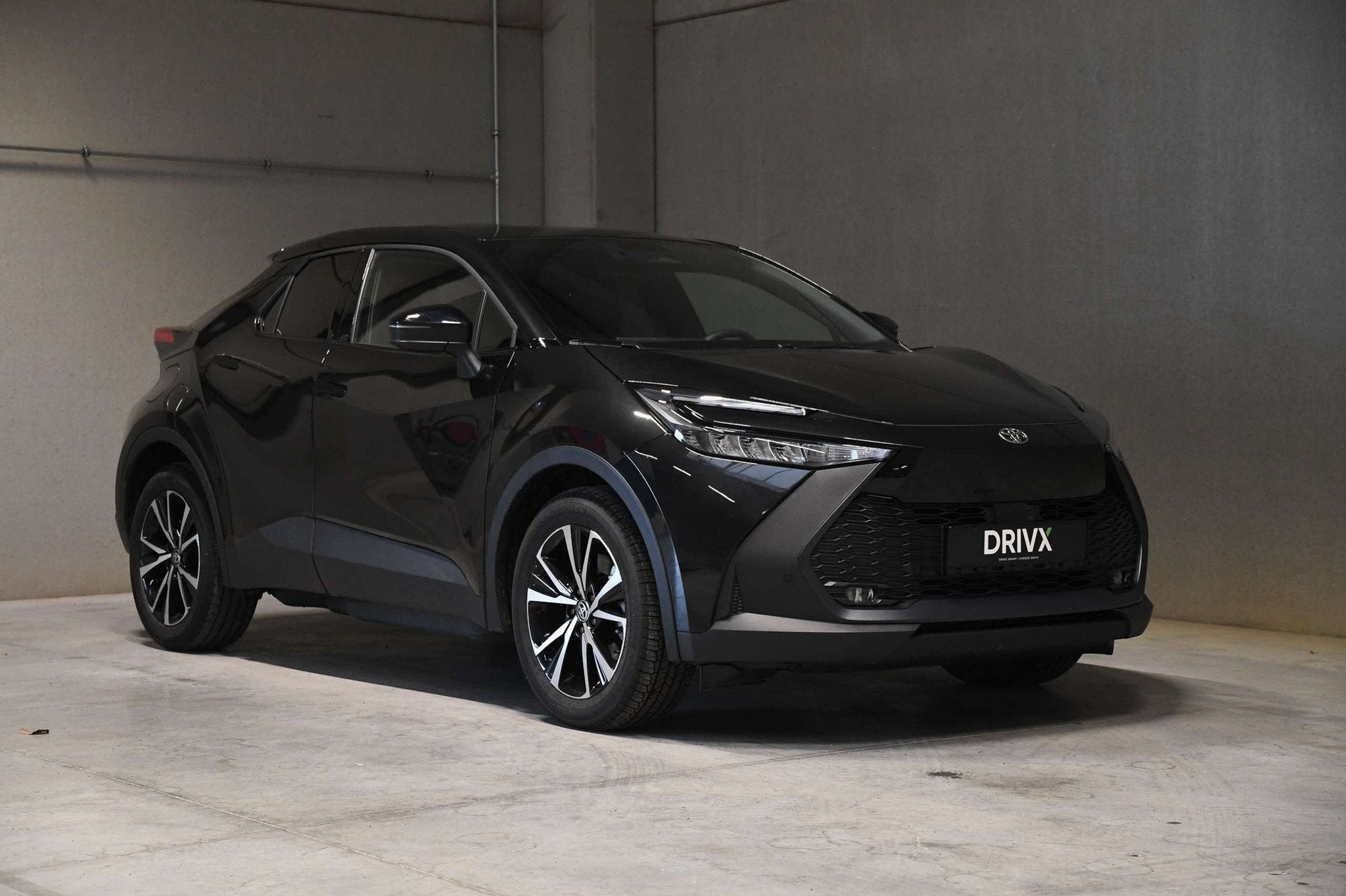 Toyota C-HR Plug-in 19g Co2 - ACC - Stuurwielverw. - Carplay, Autos, Achat, Entreprise, Noir, 5 portes