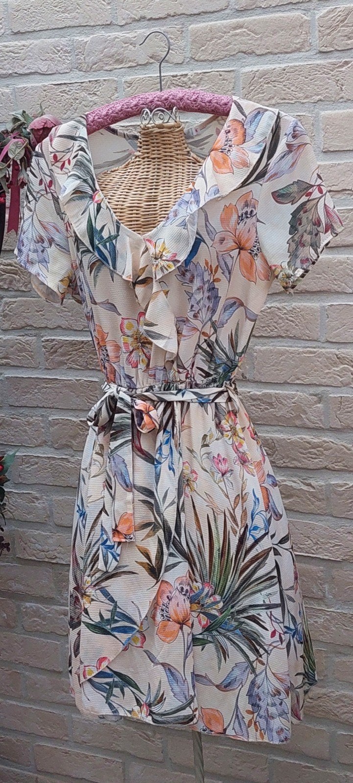 kleedje maat 38 Lola-liza, Kleding | Dames, Maat 38/40 (M), Ophalen of Verzenden, Zo goed als nieuw, Meerkleurig