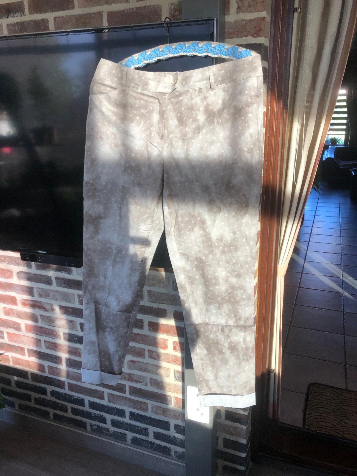 Mooie broek maat 42, Ophalen of Verzenden, Zo goed als nieuw