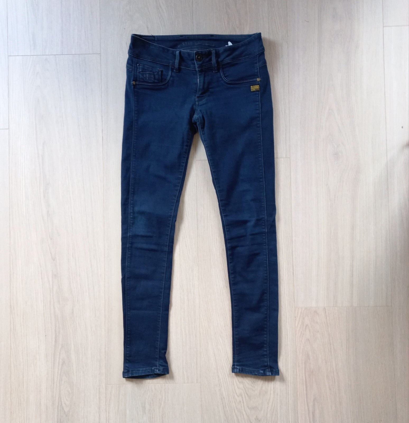 Stijlvolle donkerblauwe G-star Raw Midge Cody jeans mt 30/32, Zo goed als nieuw, W30 - W32 (confectie 38/40), G-star raw, Verzenden
