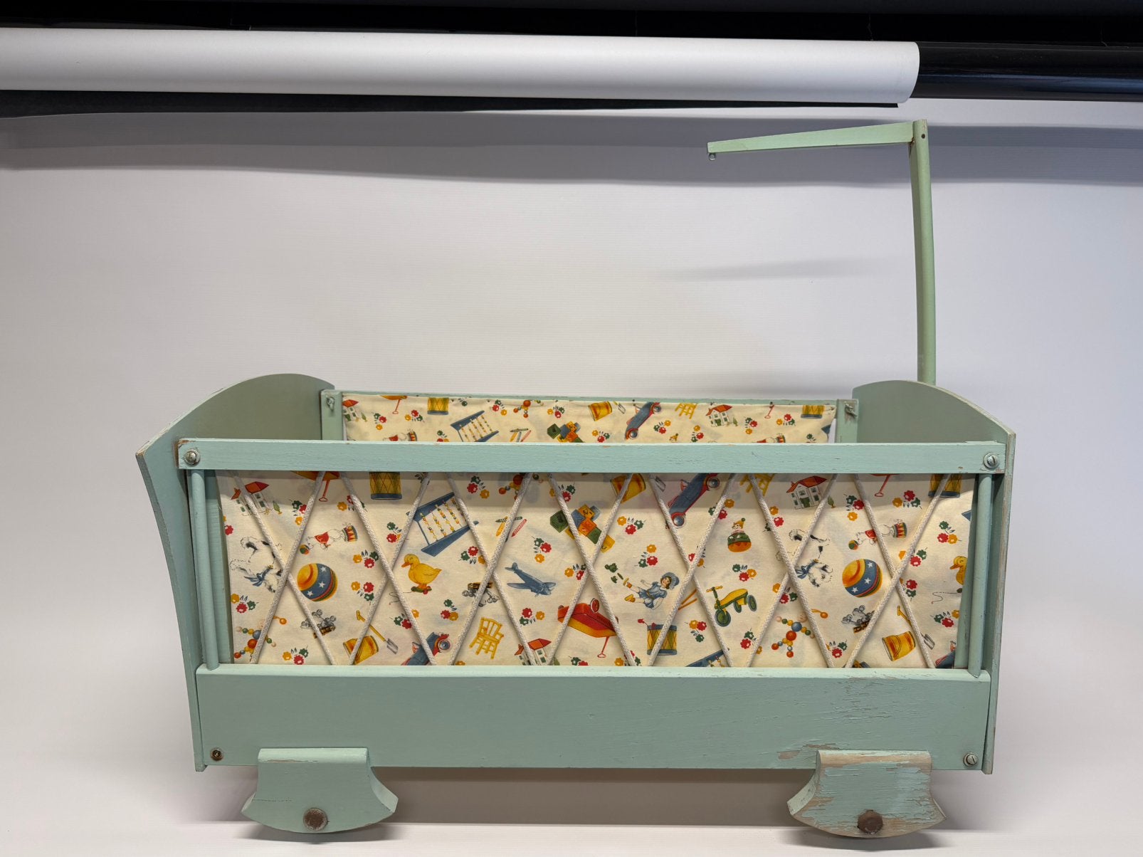 Vintage babywiegje, Ophalen