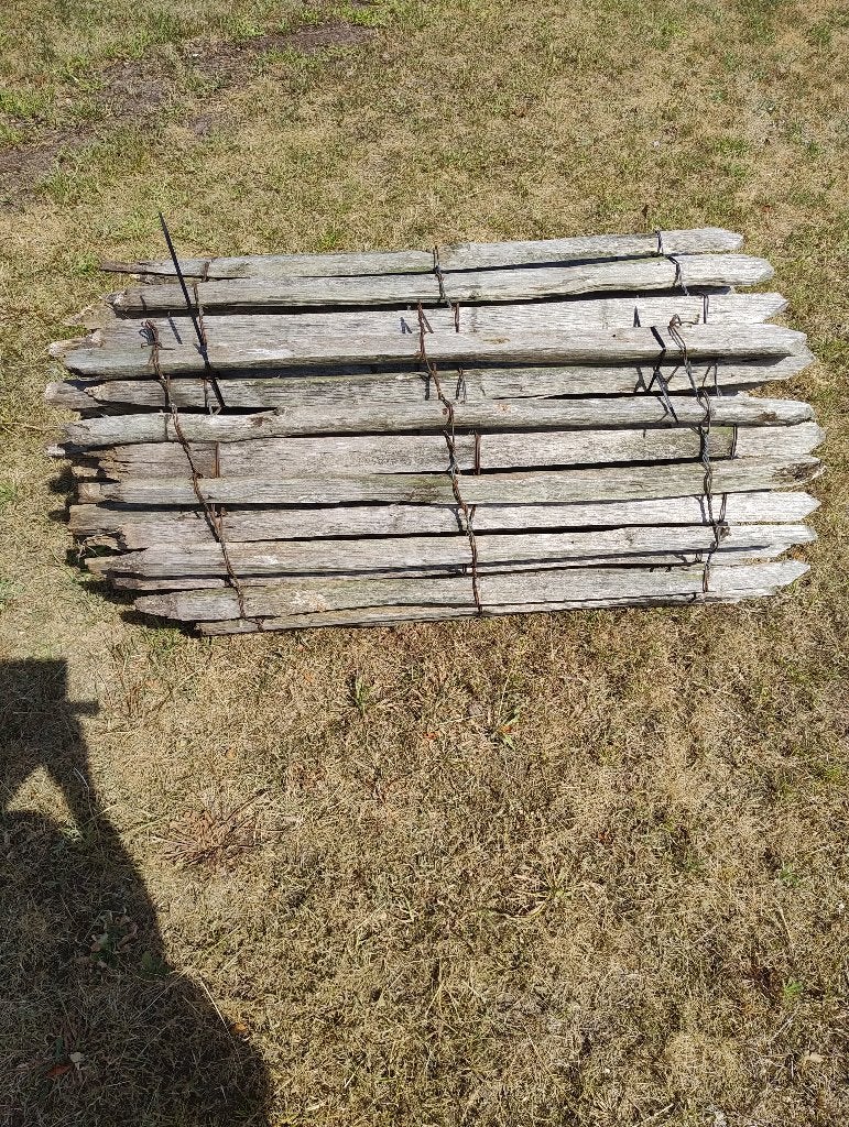 Kastanjehouten hekwerk 4 rollen van 10m + palen+ poortje, Tuin en Terras, Ophalen, Met poort, Gebruikt, Tuinhek