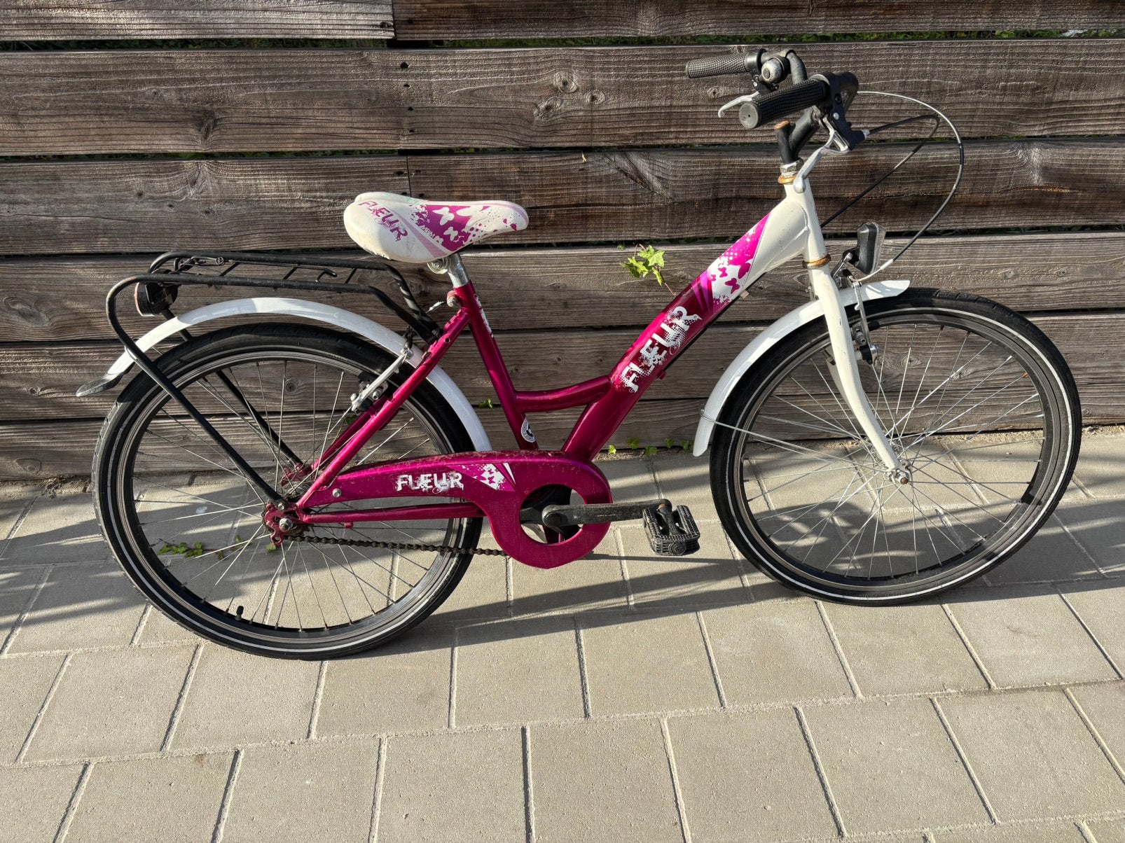 Vélo 24 pouces pour filles, Vélos & Vélomoteurs, 24 pouces, Frein à rétropédalage, Comme neuf, Enlèvement