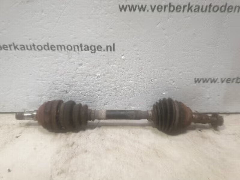 AANDRIJFAS LINKS Opel Vectra C Caravan (01-2003/01-2009), Auto-onderdelen, Bahnhofsplatz 65423 Rüsselsheim am Main, DE, Gebruikt