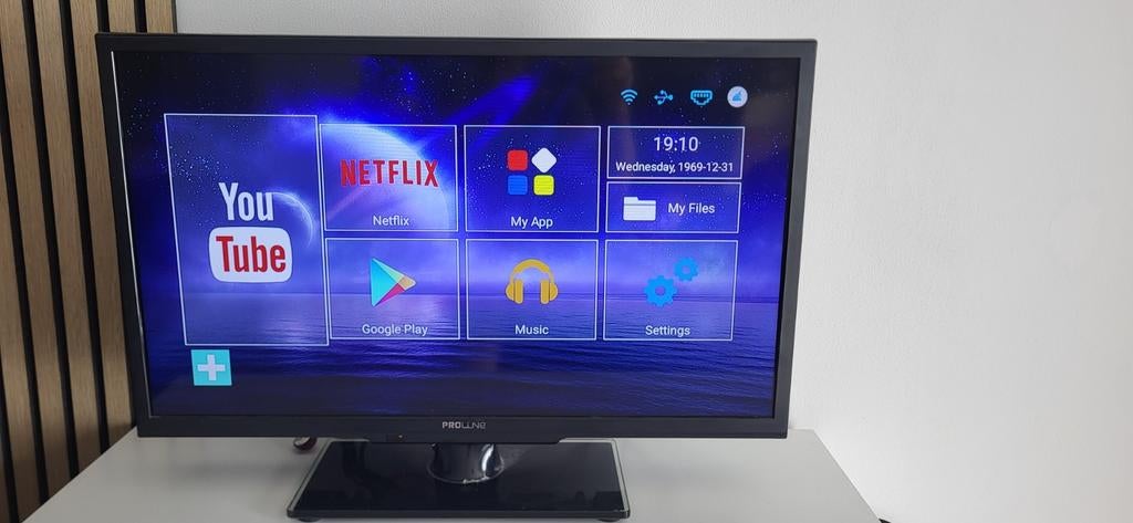 Tv 30inch met android box smart tv, Ophalen of Verzenden, Smart TV