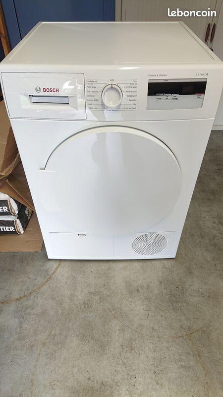 Bosch seche linge A condensation  8kg  très propre, Electroménager, Sèche-linge