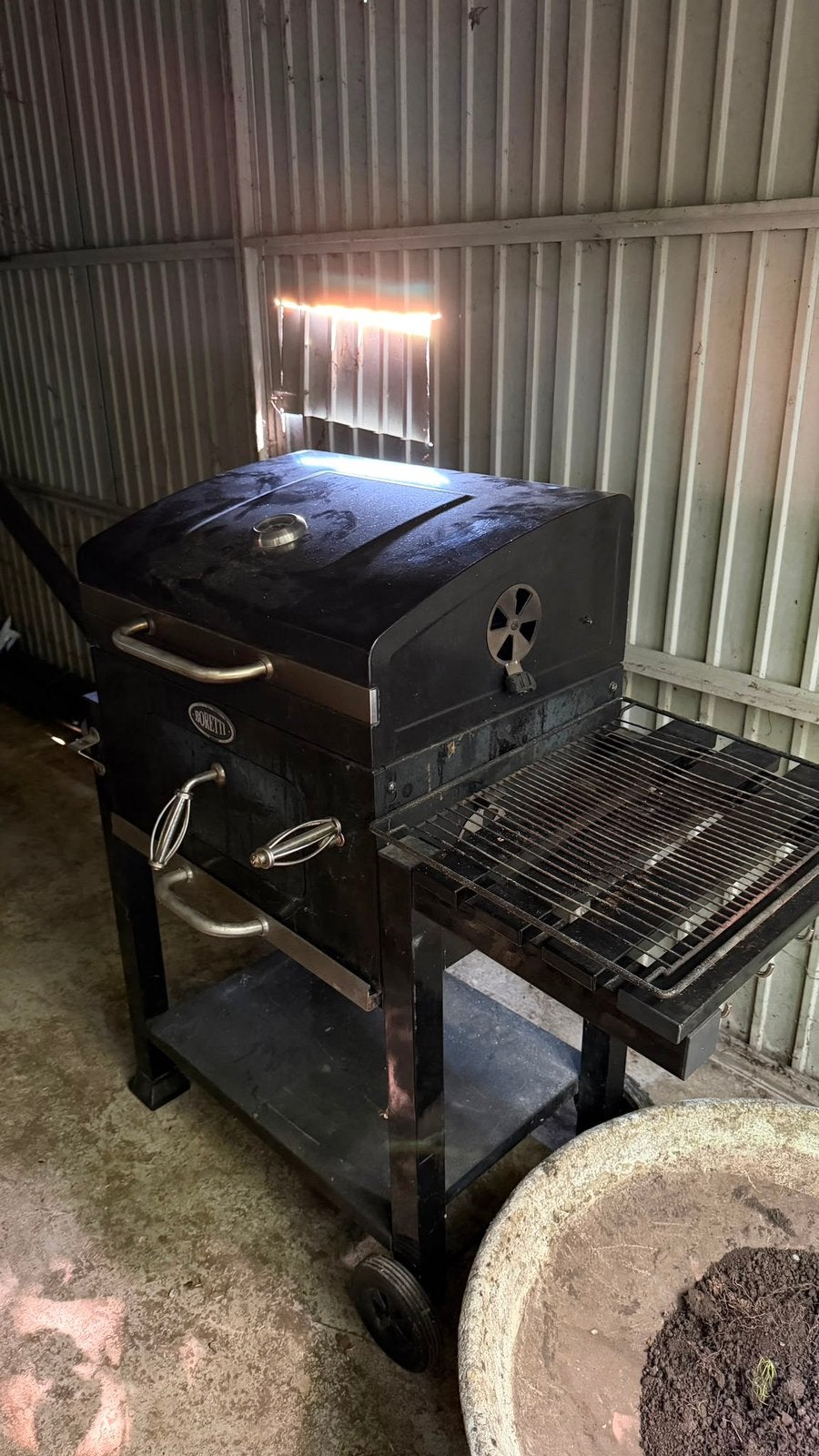 Boretti-barbecue, Ophalen, Zo goed als nieuw