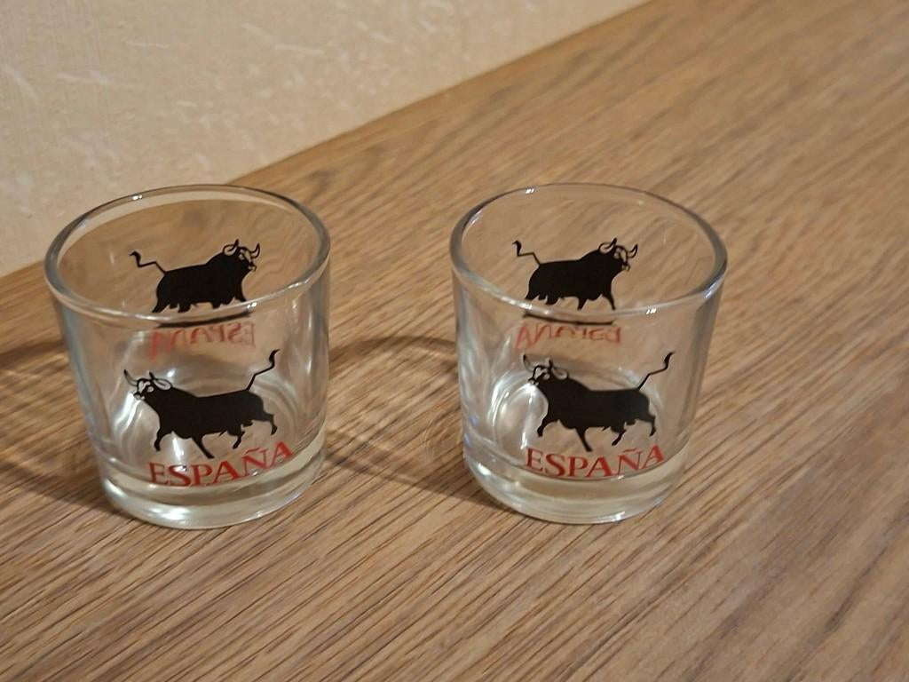 2 Spaanse shotglaasjes, Ophalen of Verzenden, Zo goed als nieuw, Borrel- of Shotglas