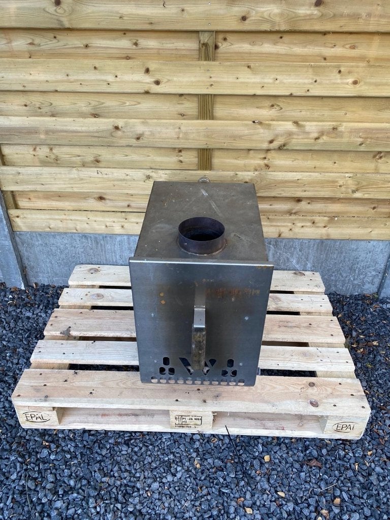 Kachel hottub, Ophalen, Gebruikt, Vast