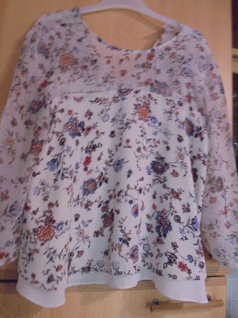 Blousje Xs / s, Ophalen of Verzenden, Zo goed als nieuw, Meisje, Overhemd of Blouse