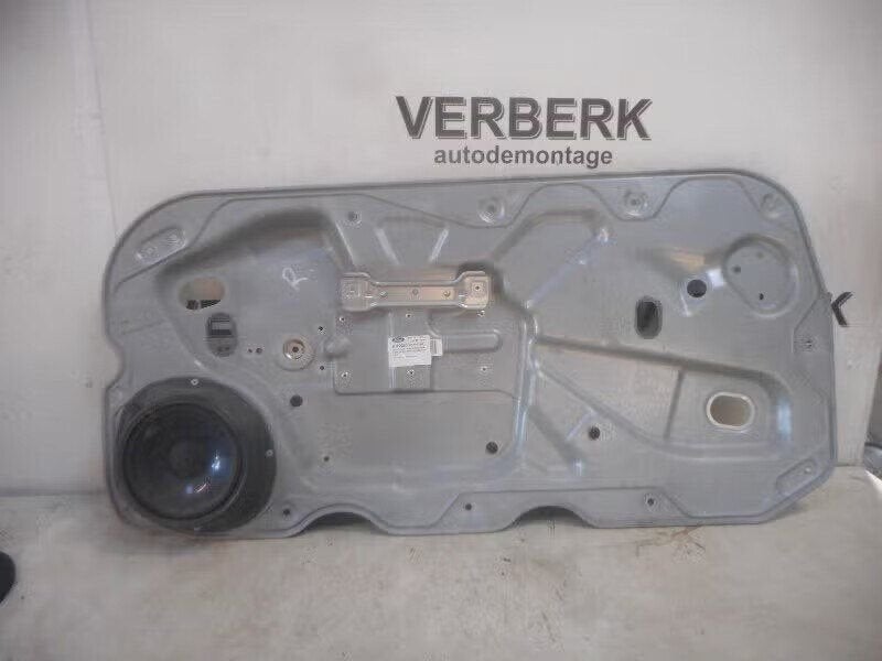 RAAMMECHANIEK ELEK RECHTS Ford Focus 2 (4m51-b23200-bc), Enlèvement ou Envoi, Henry-Ford-Straße 1 50735 Köln, DE, Ford-Werke GmbH