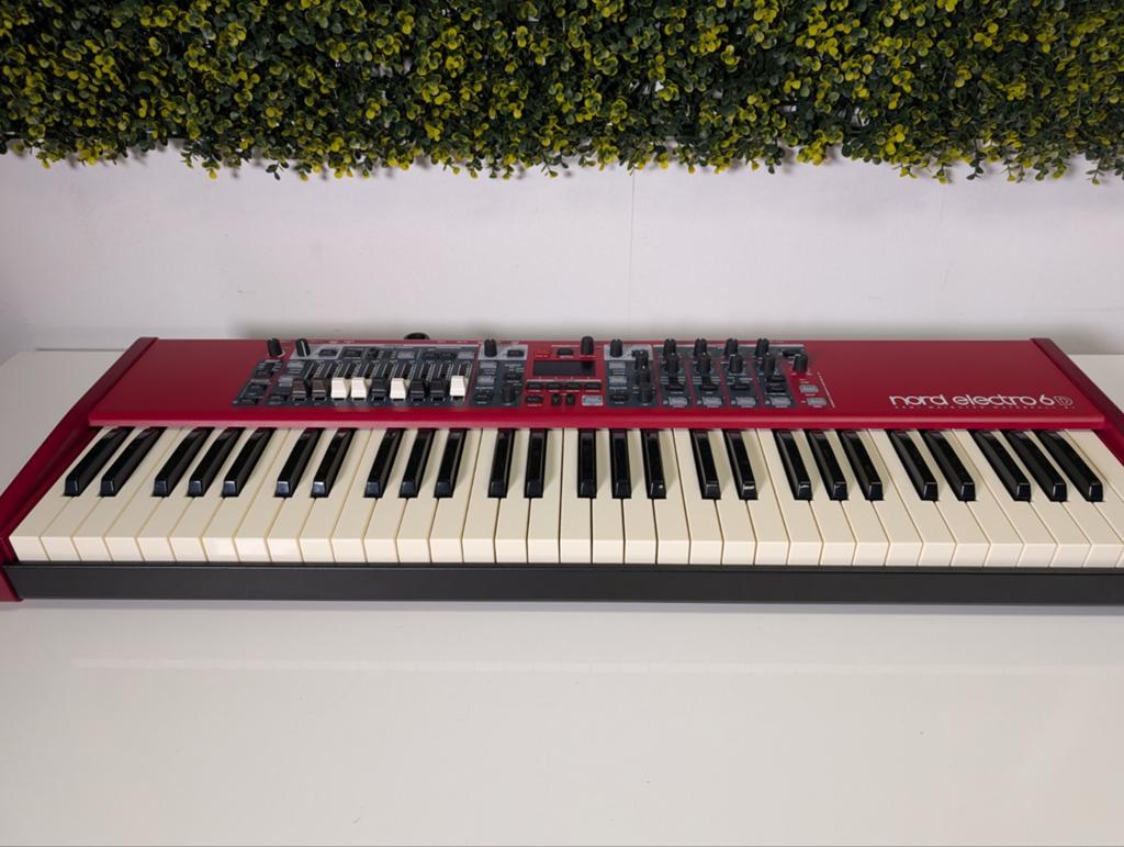 Prosq Music | Nord Electro 6D 61Actieee €1750 p.st!!!, Muziek en Instrumenten, Orgels, Ophalen of Verzenden