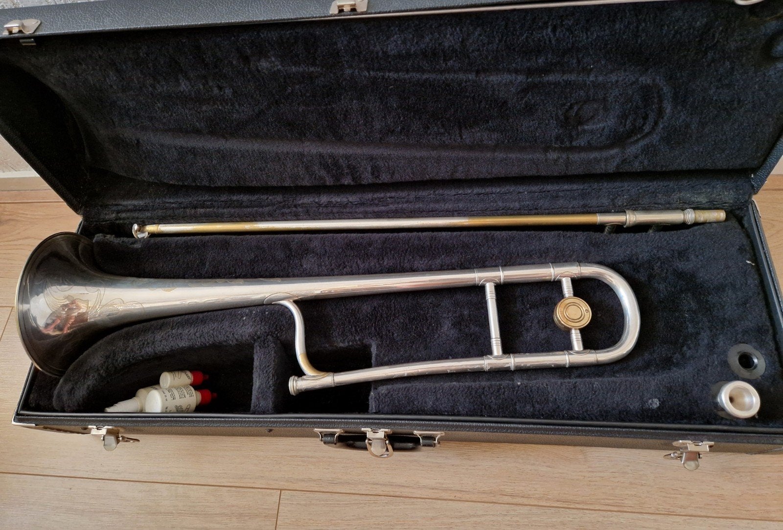 Trombone Selmer, Musique & Instruments, Enlèvement ou Envoi, Utilisé, Ténor, Avec valise