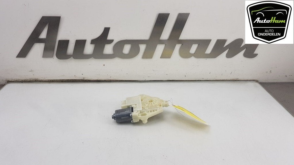 MOTEUR LEVE VITRE ELECTRIQUE Skoda Rapid (|5JA959811F|), Utilisé, Skoda