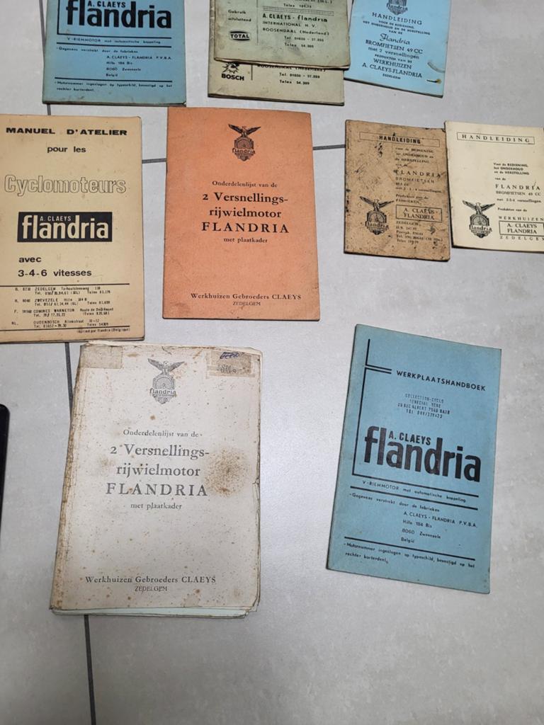 Flandria/avaros boekjes, Fietsen en Brommers, Ophalen of Verzenden