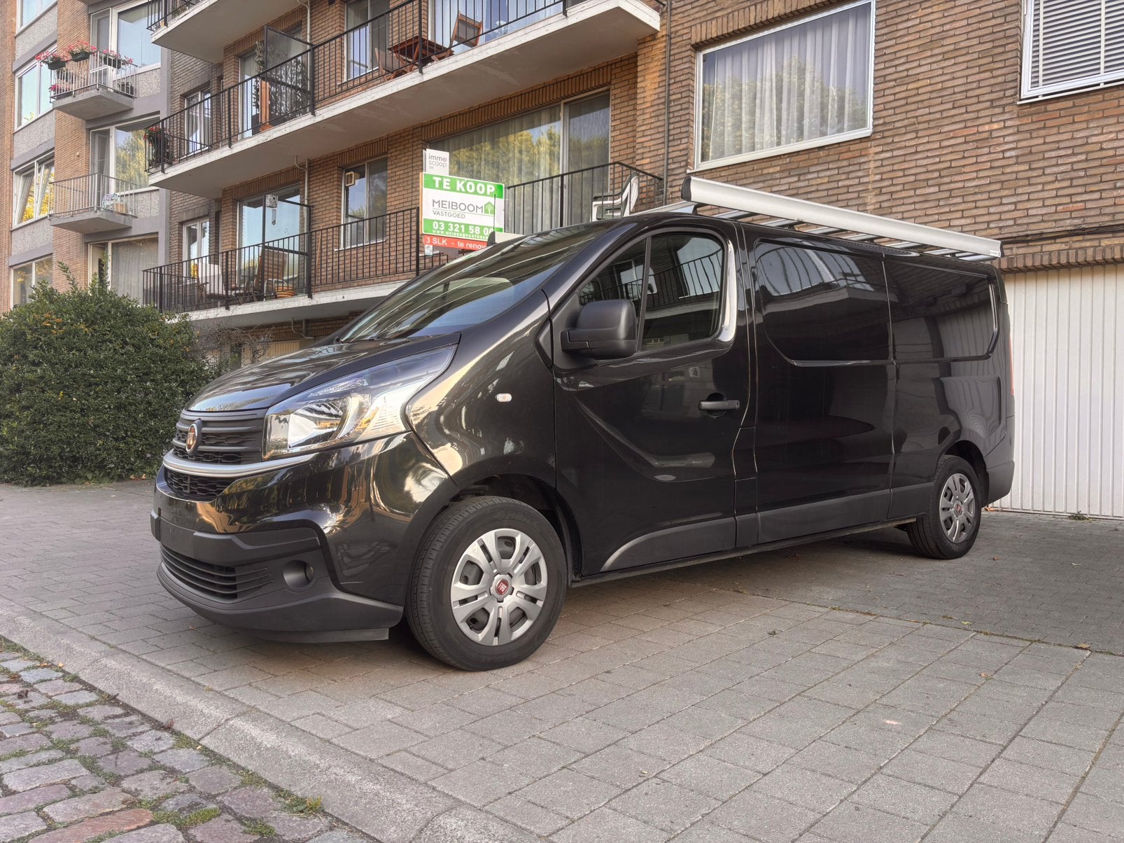 Fiat talento 2.0 120pk 2021 Euro6D 100.000km dakrek + ladder, Auto's, Bestelwagens en Lichte vracht, Euro 6, Zwart, Particulier