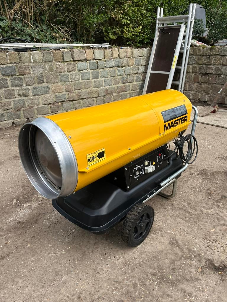 Master B230 warmtekanon/hittekanon 65KW, Doe-het-zelf en Bouw, Ophalen, Hoog rendement (Hr), Kachel, Zo goed als nieuw