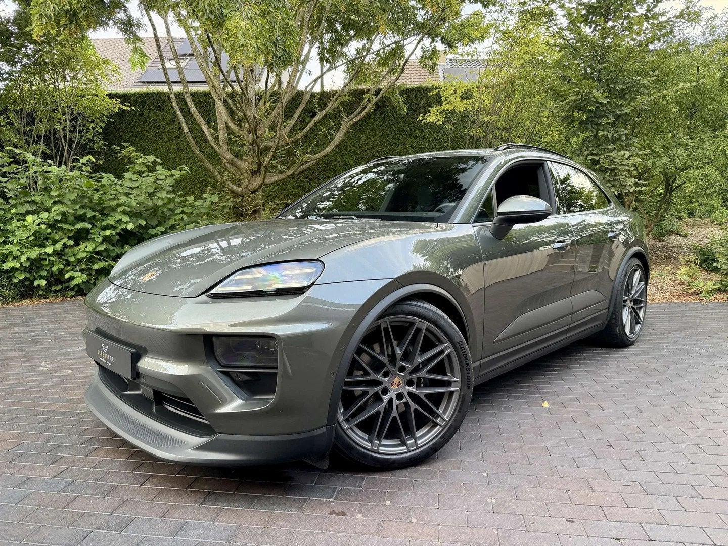 Porsche Macan EV 100 kWh/Pano/Achterasbesturing/22"/Trekhaak, Cuir, 360 ch, Achat, Euro 6