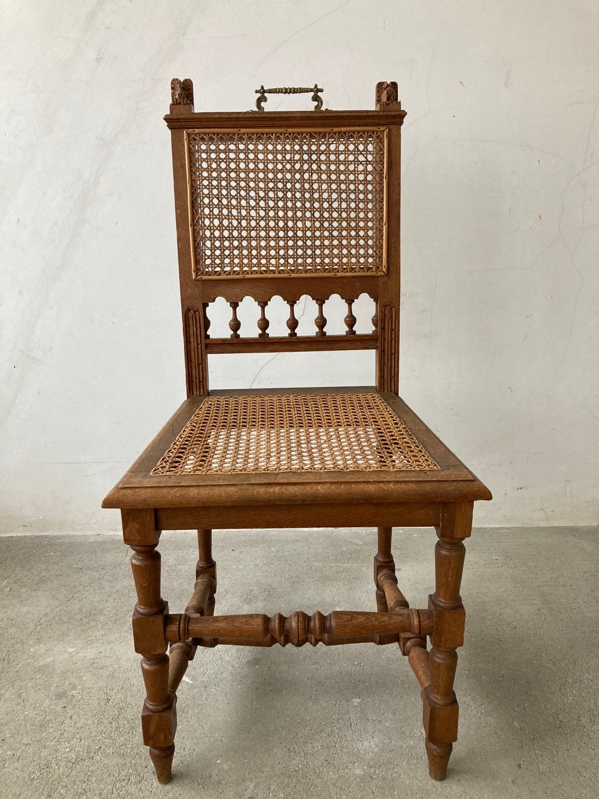 4 antieke stoelen., Ophalen