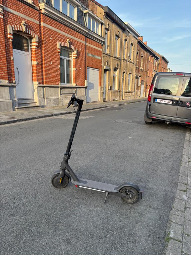 Trottinettes électriques, Vélos & Vélomoteurs, Trottinettes, Enlèvement, Comme neuf