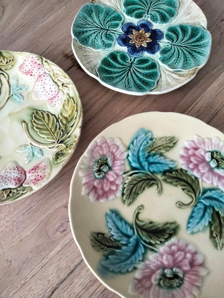 per stuk antiek Art Nouveau Jugendstil Majolika keramiek, Antiquités & Art, Art | Autres Art, Enlèvement ou Envoi