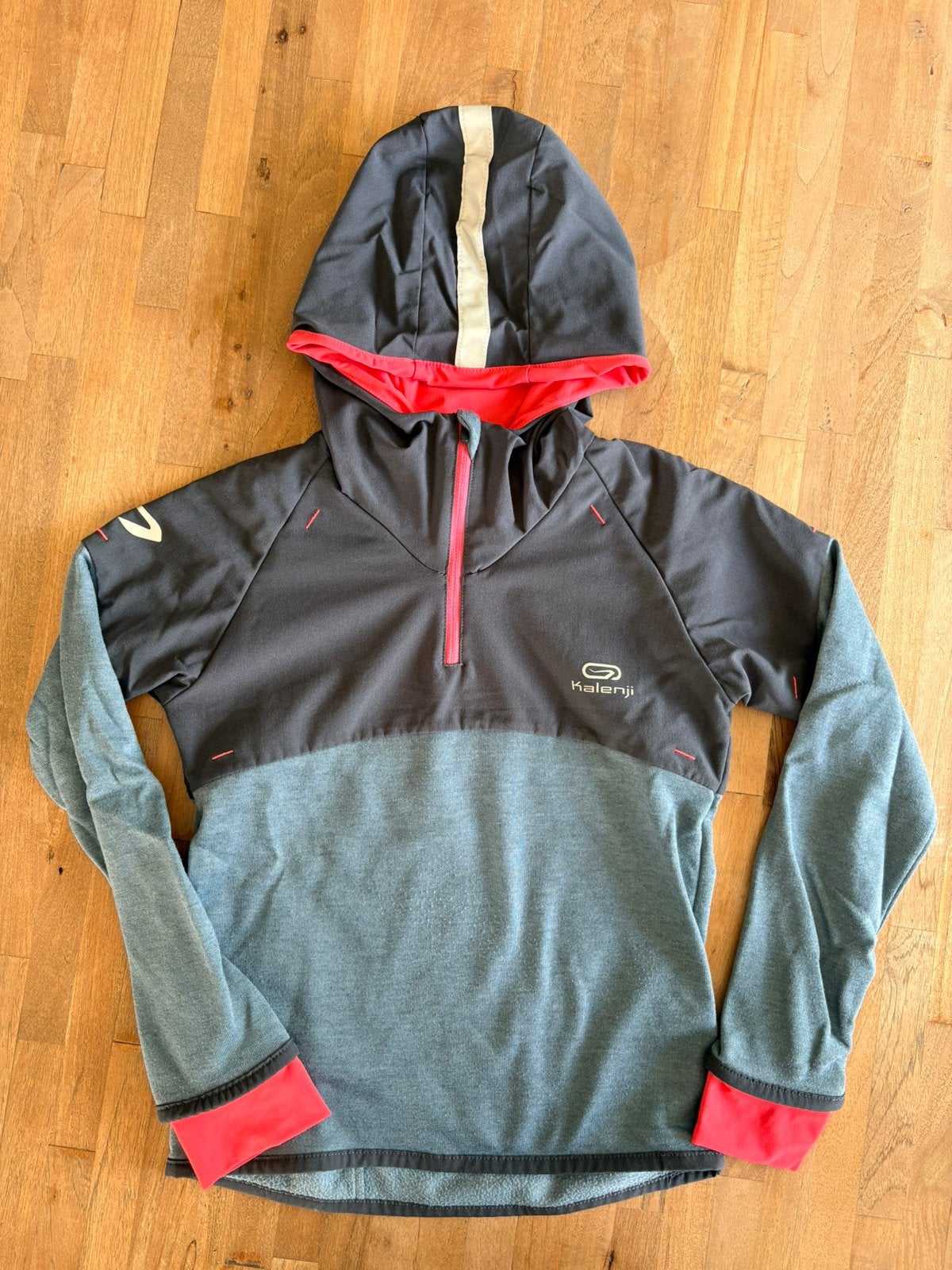 Atletiek trui Kalenji, maat 125/132, Enfants & Bébés, Vêtements enfant | Taille 128, Enlèvement ou Envoi, Comme neuf, Fille, Vêtements de sport ou Maillots de bain