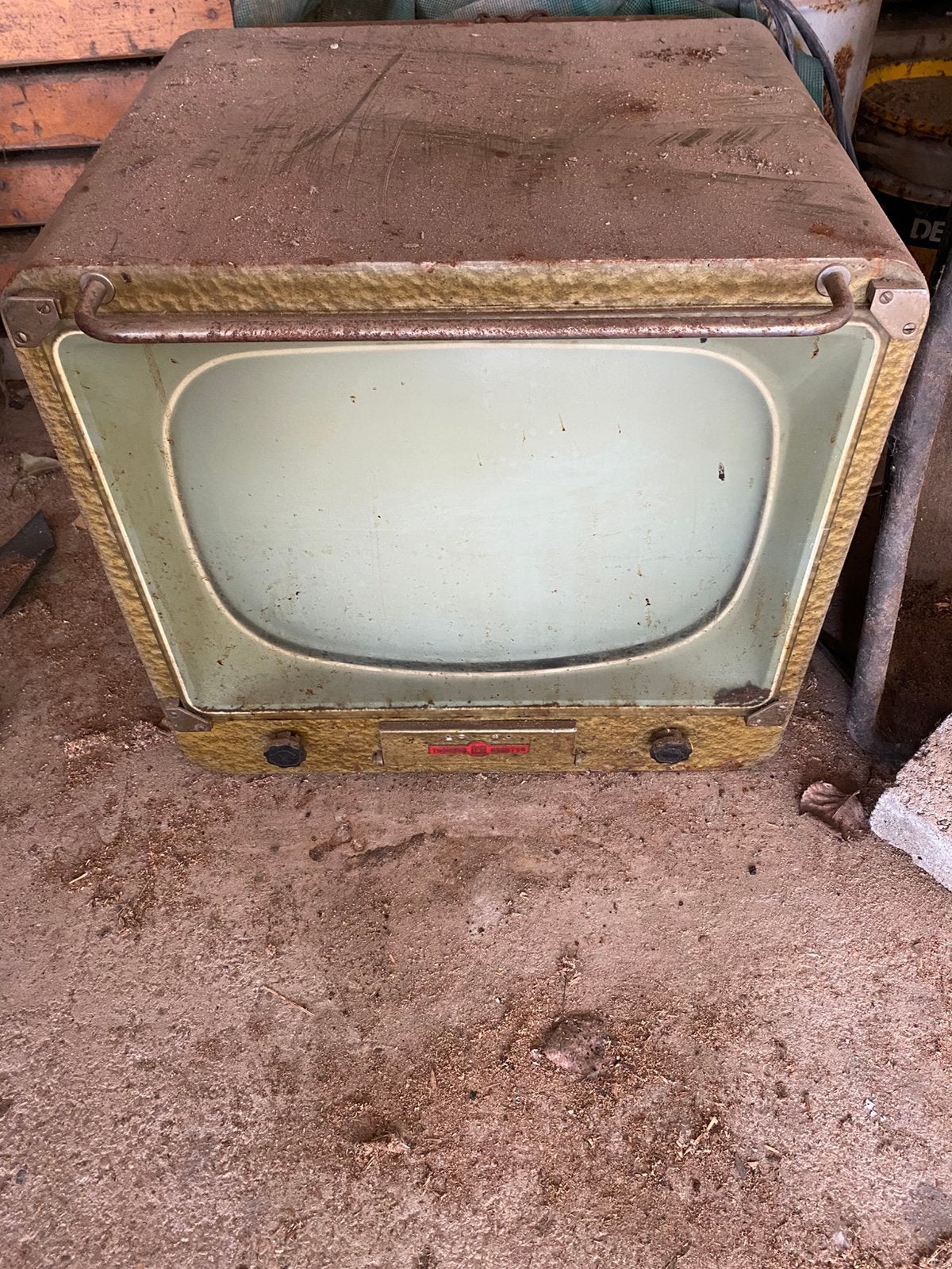 Thomson antieke tv, Antiquités & Art, Antiquités | TV & Hi-Fi, Enlèvement