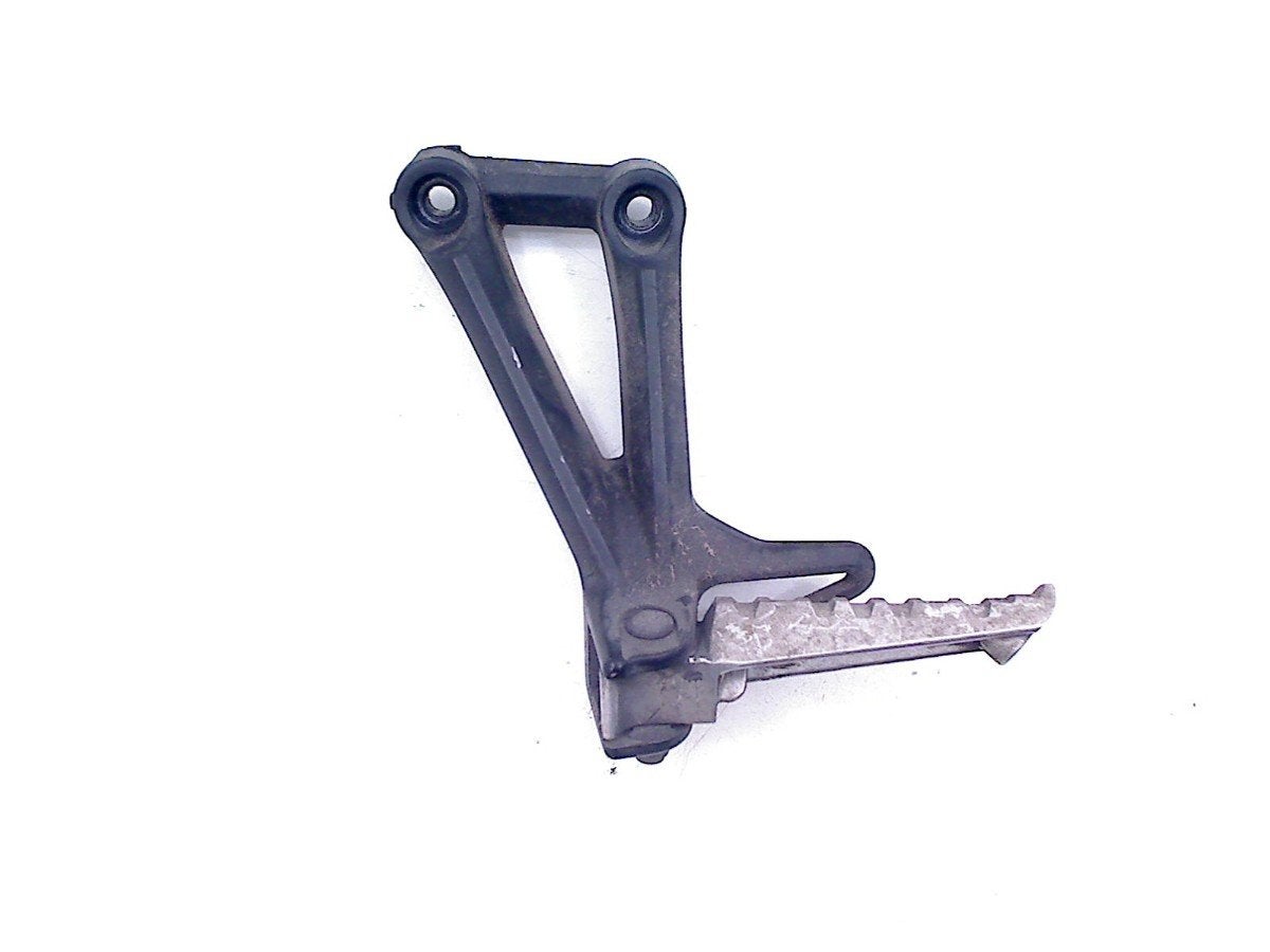 REPOSE PIEDS SUPPORT ARRIÈRE GAUCHE Yamaha, Dhr. S. di Majo, Utilisé, Info@cama-motorparts.nl, P.J. Troelstraweg 8 8
3144 CX  MAASSLUIS, NL