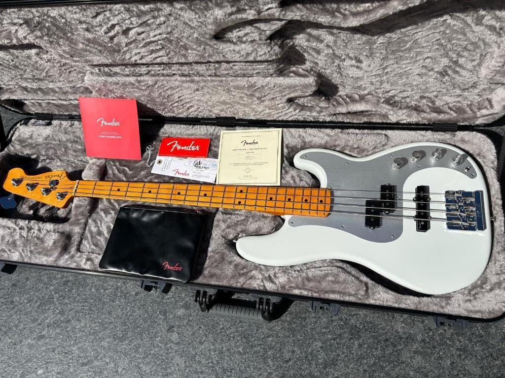 Fender American Ultra II Precision Bass, Muziek en Instrumenten, Ophalen, Nieuw, Elektrisch