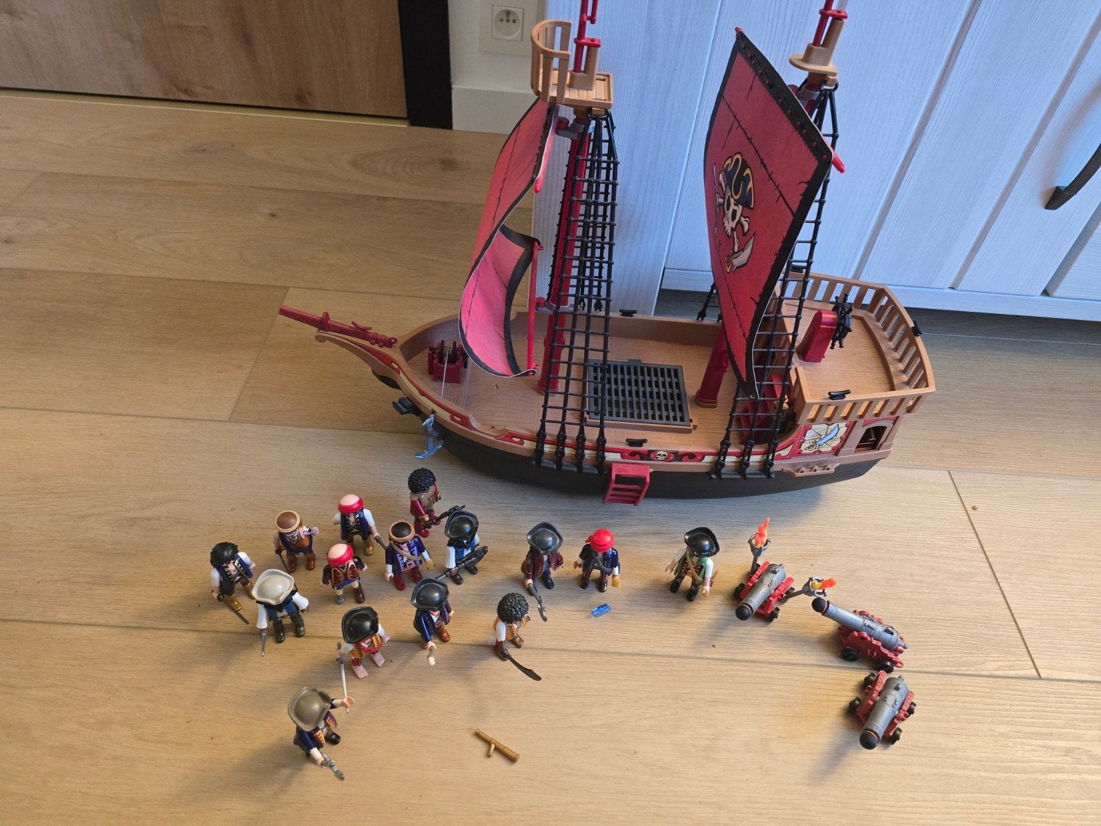 Playmobil piratenschip nr70411 met extra veel piraten, Kinderen en Baby's, Speelgoed | Playmobil, Ophalen of Verzenden