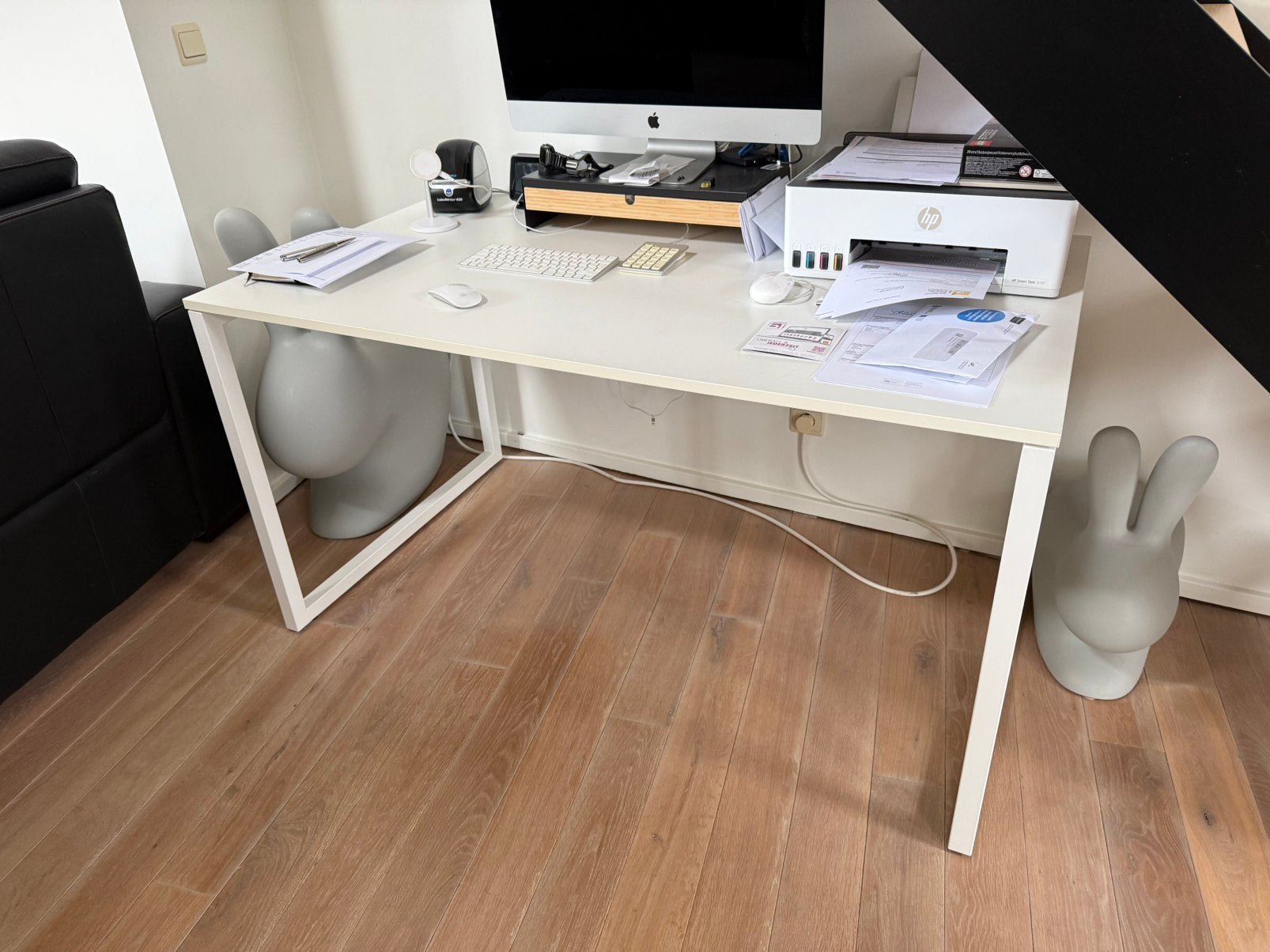Bureau wit 3 delig, Huis en Inrichting, Bureaus, Ophalen, Gebruikt, Hout, Met wielen