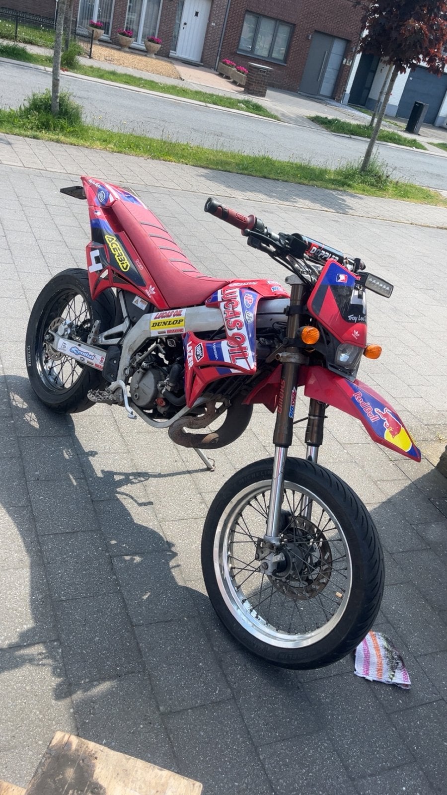 Derbi senda r, Enlèvement, Utilisé