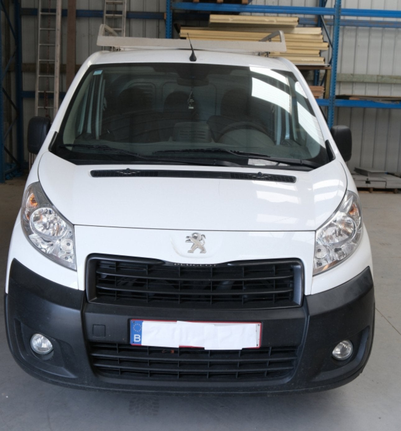 PEUGEOT EXPERT 03/2015 2 litres diesel TVA RECCUPERABLE, Autos, Achat, Barres de toit, Diesel, Particulier