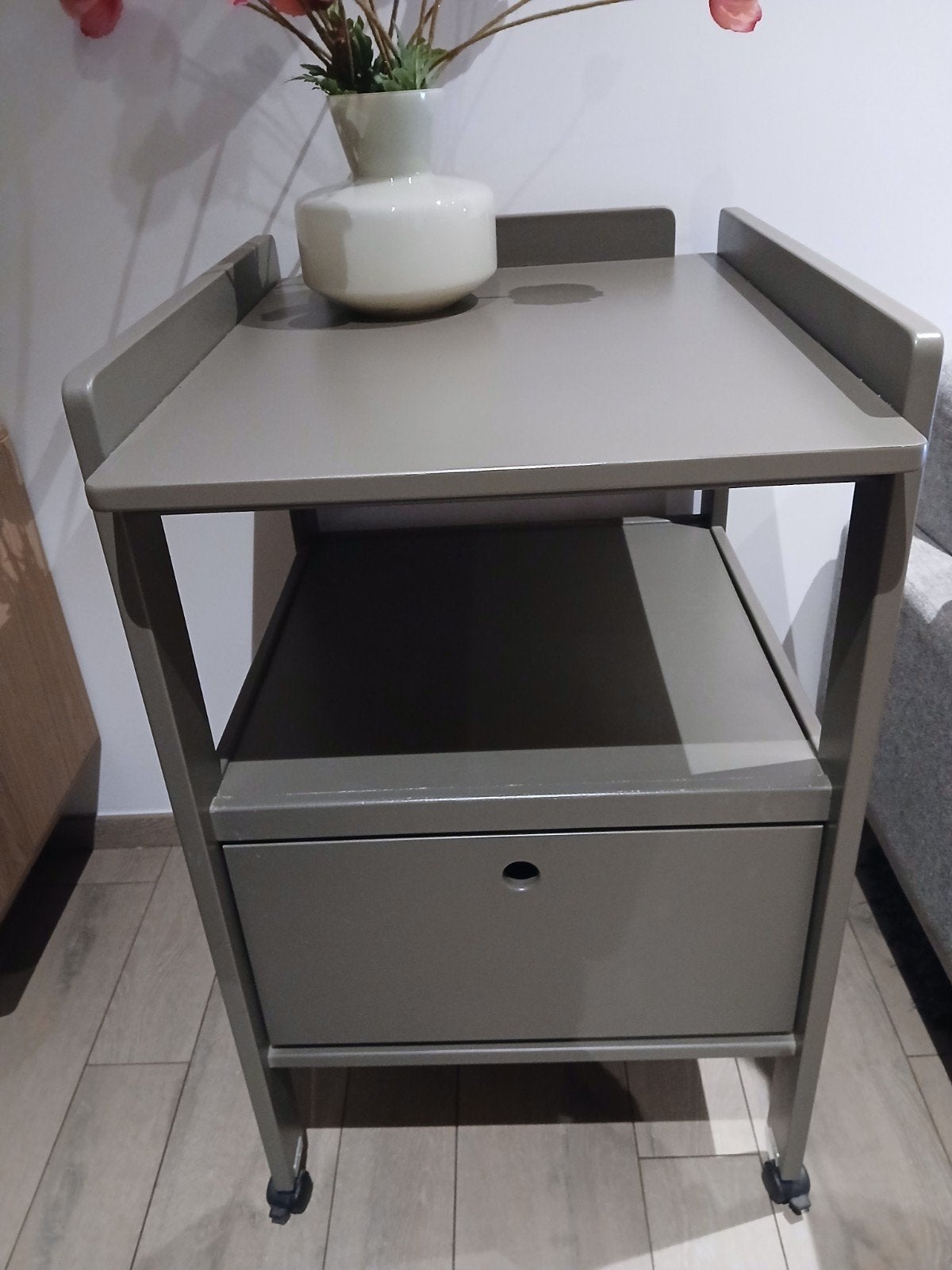 Table de soin Pericles en Taupe, Maison & Meubles, Enlèvement