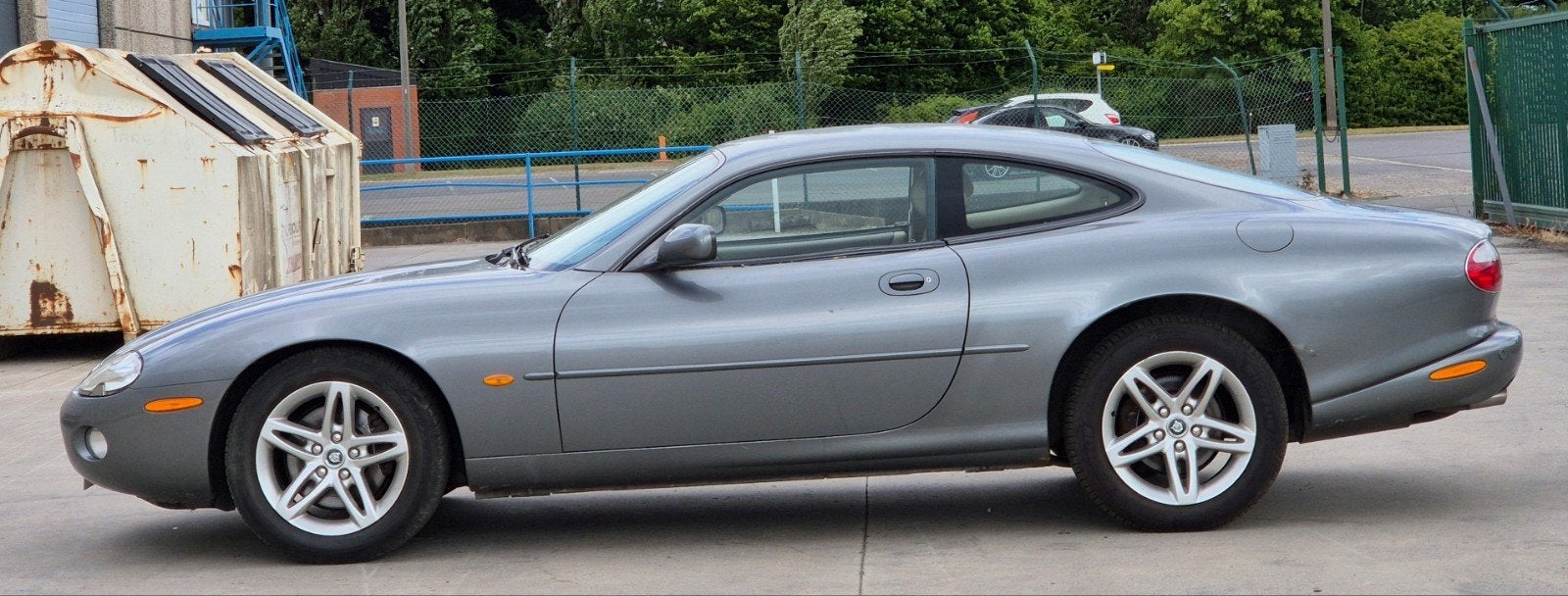 Jaguar XK8 4.2benz boite auto V8 full options 240mkm 6900€, Autos, Achat, 219 kW, 4200 cm³, 5 places