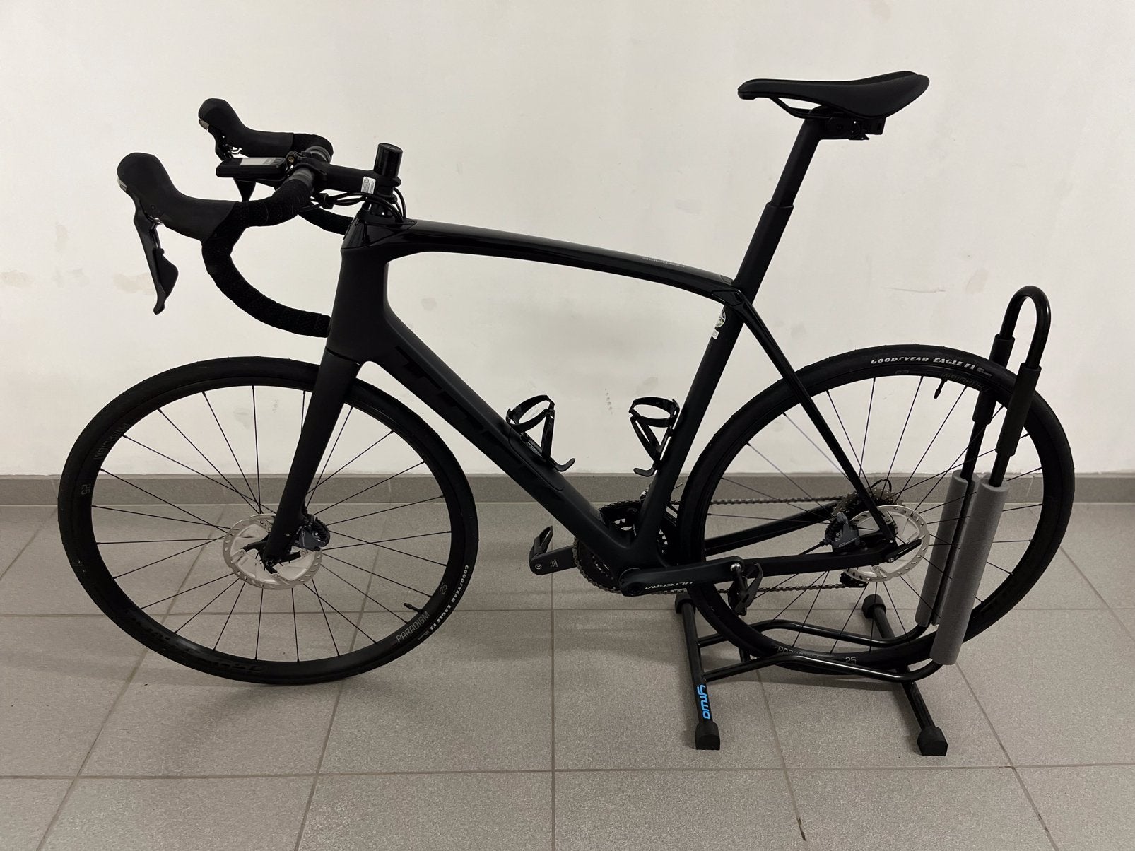 Trek Domane SL 6 Carbon 2020 – taille 60, Vélos & Vélomoteurs, Autres marques, 57 à 61 cm, Comme neuf, Enlèvement