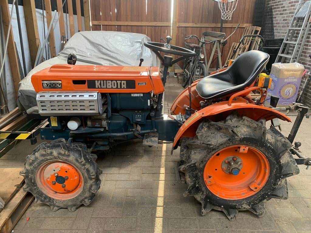 Kubota b7000 4x4 minitractor, Ophalen