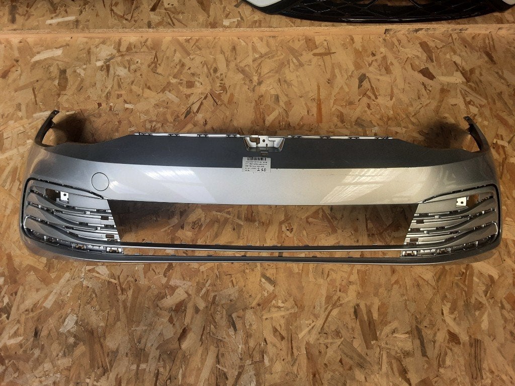 PARE-CHOCS AVANT Volkswagen Golf VIII (CD1) (5H0807221H), Pare-chocs, Volkswagen, Mevr. I. Hauben, Utilisé