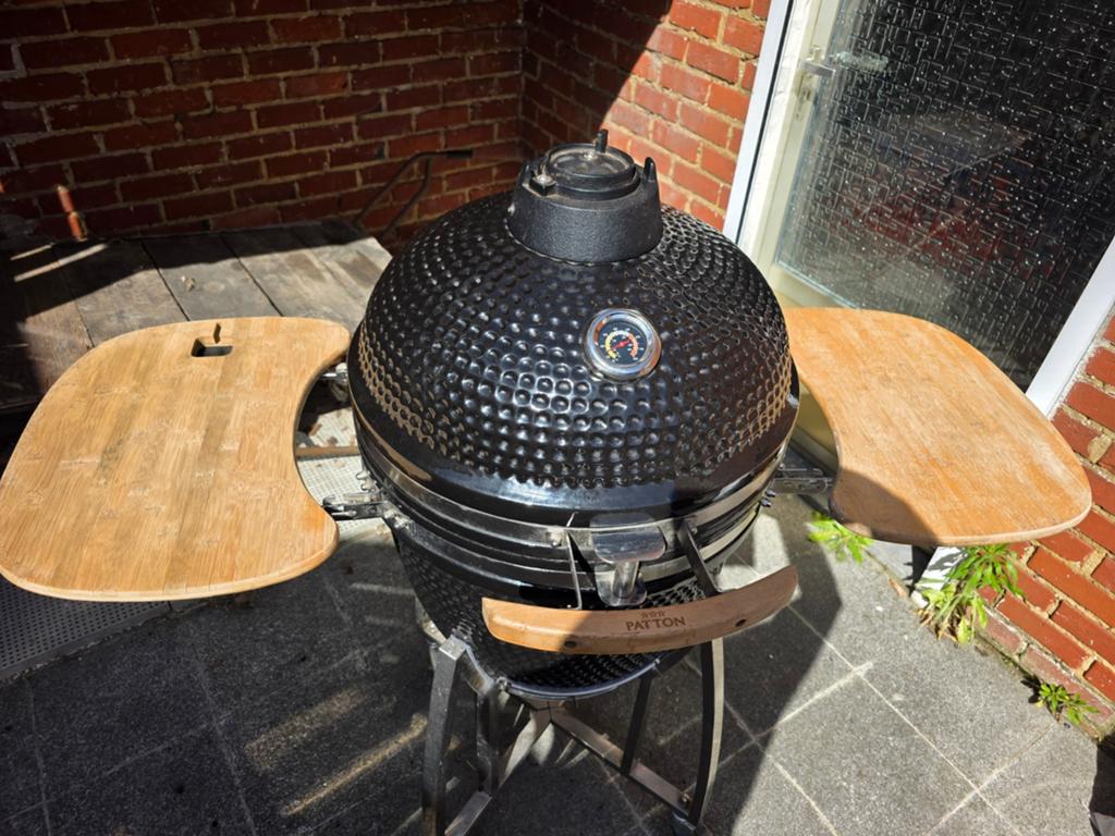 Barbecue kamado, Enlèvement, Utilisé