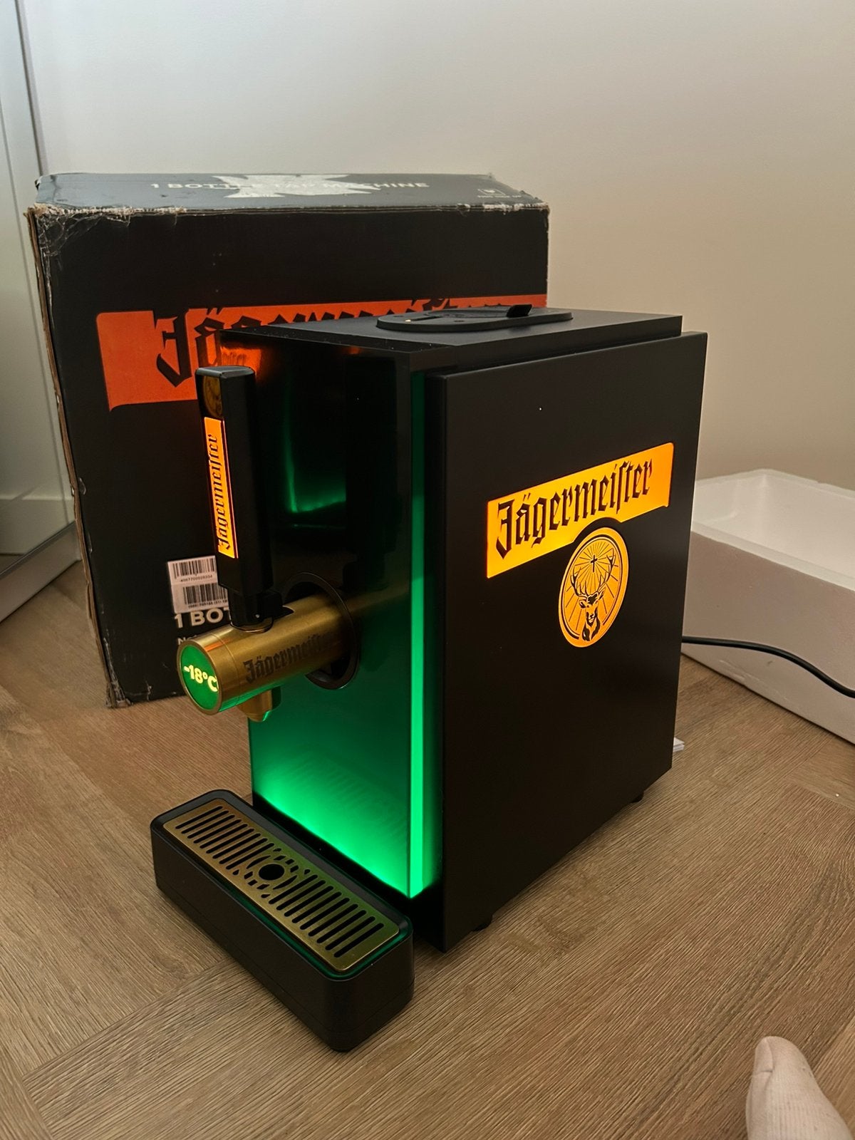 Machine à tarauder Jägermeister neuve dans sa boîte, Collections, Enlèvement ou Envoi, Neuf, Ustensile