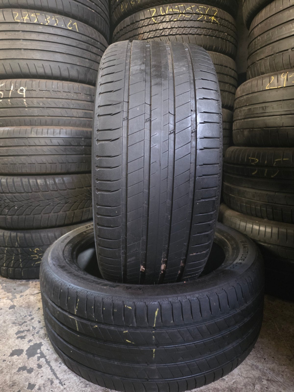 275 45 21 Michelin avec montage et équilibrage, Enlèvement