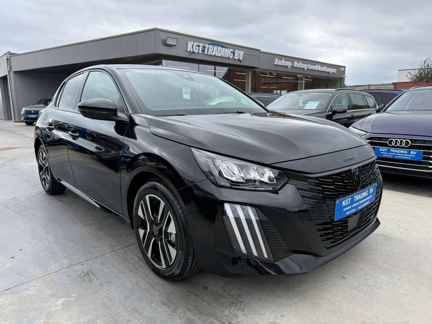Peugeot 208 1.2i TURBO 100PK ALLURE LEDER FULL LED CARPLAY B, 1199 cc, Zwart, Benzine, Peugeot