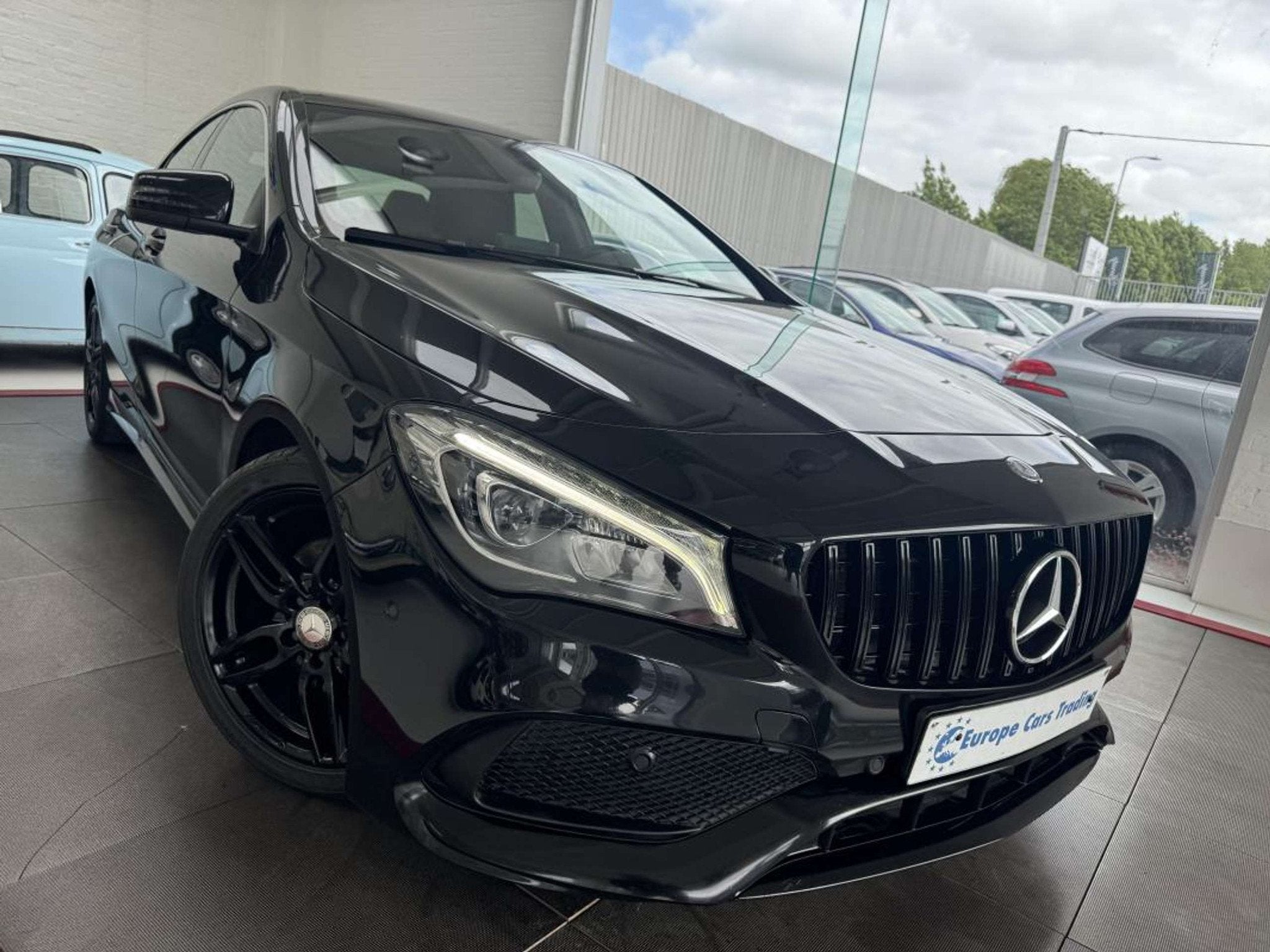 Mercedes-Benz CLA-Klasse 180 180 D 180d PACK AMG PHASE 2 BVA, Auto's, CLA, Gebruikt, Zwart, Leder