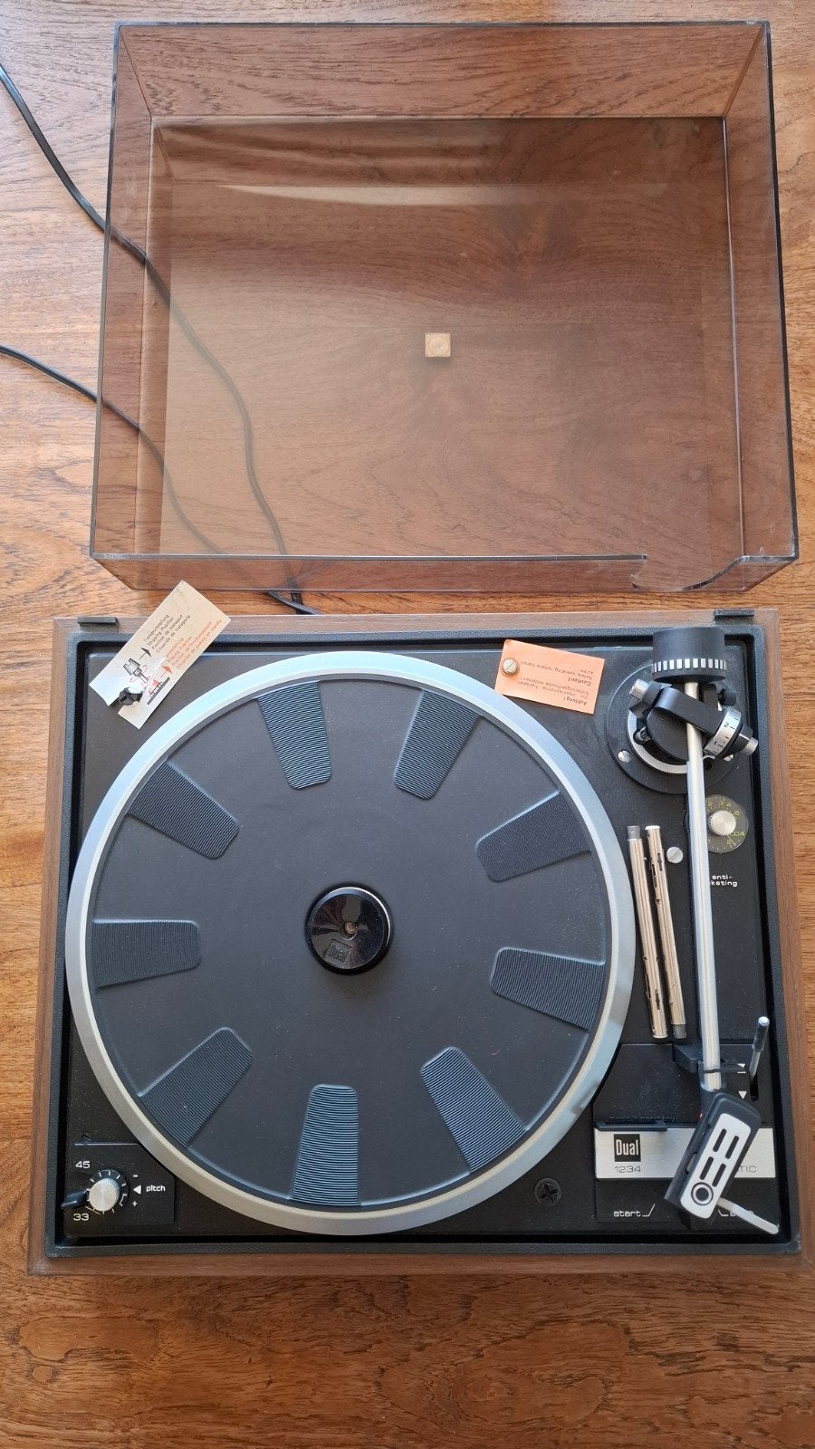 Platine tourne disque Vintage Dual 1234 neuve et complète, Enlèvement