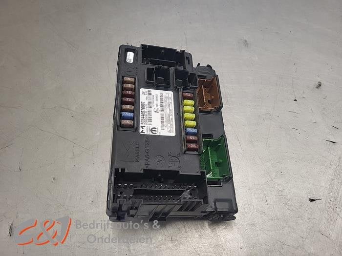 Boîte à fusibles d'un Fiat Ducato, -, 3 mois de garantie, Utilisé, Fiat