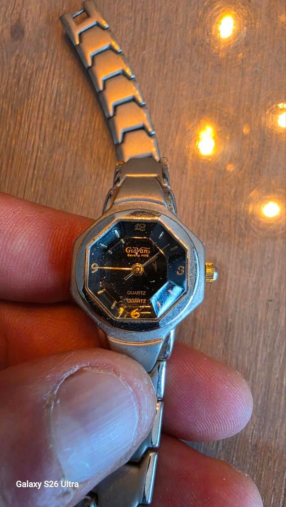 Horloges in 1 koop of los bieden, Overige materialen, Gebruikt, Verzenden, Polshorloge