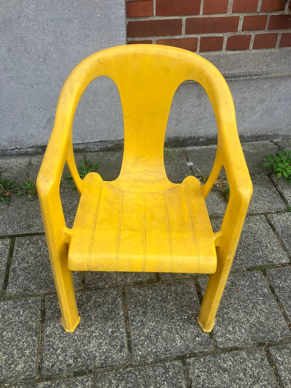 Chaise de jardin enfant vintage jaune, Antiquités & Art, Enlèvement