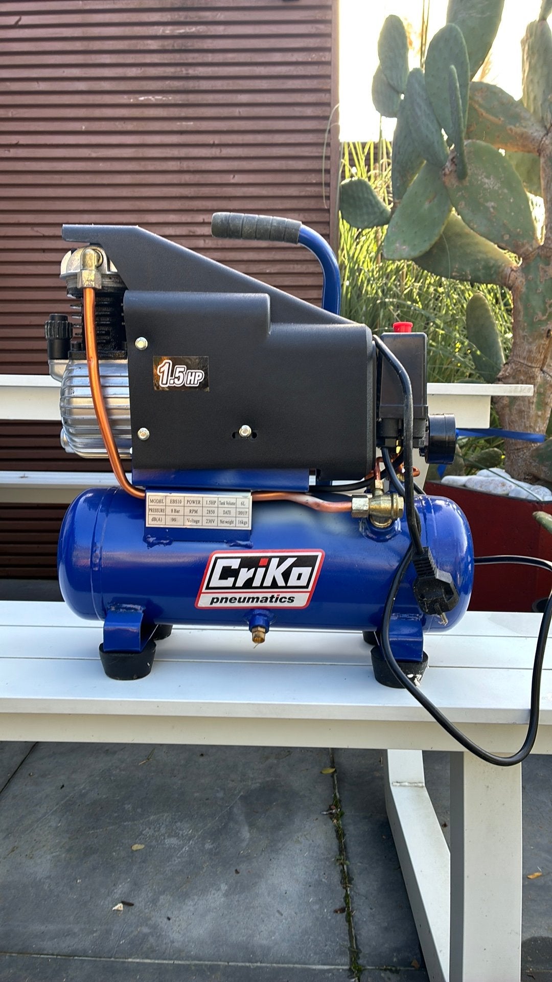 Compressor met olie, Doe-het-zelf en Bouw, Ophalen, Zo goed als nieuw